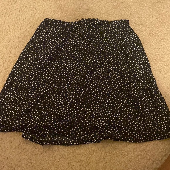 GB GIRLS - BLACK AND WHITE SKIRT - Picture 1 of 3